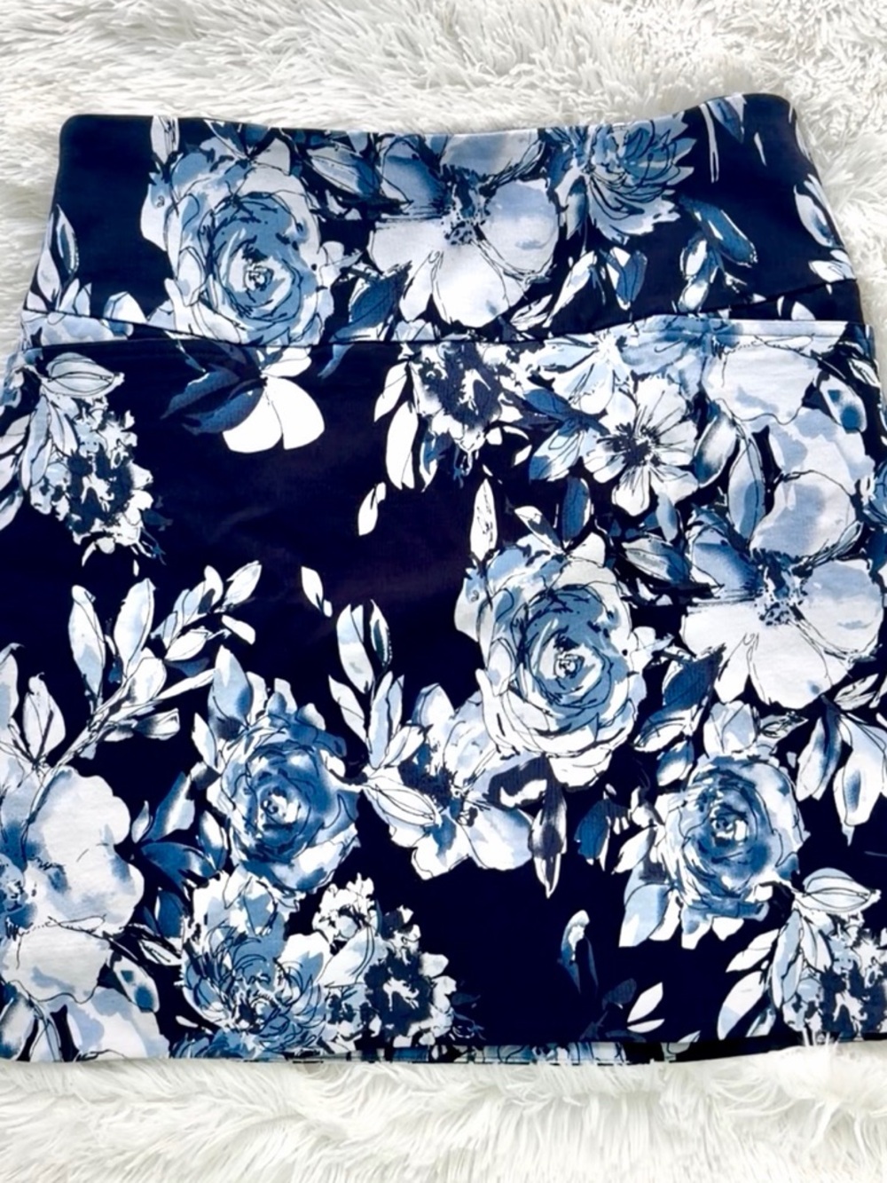 Women's Navy Floral Skort - Blue & White